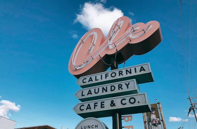 福知山のおしゃれなカフェ「CALIFORNIA LAUNDRY CAFE ＆ CO.」