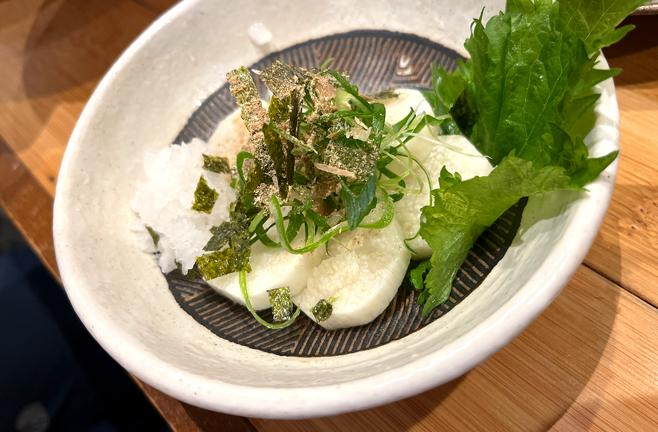 晩酌酒場 九 山芋短冊
