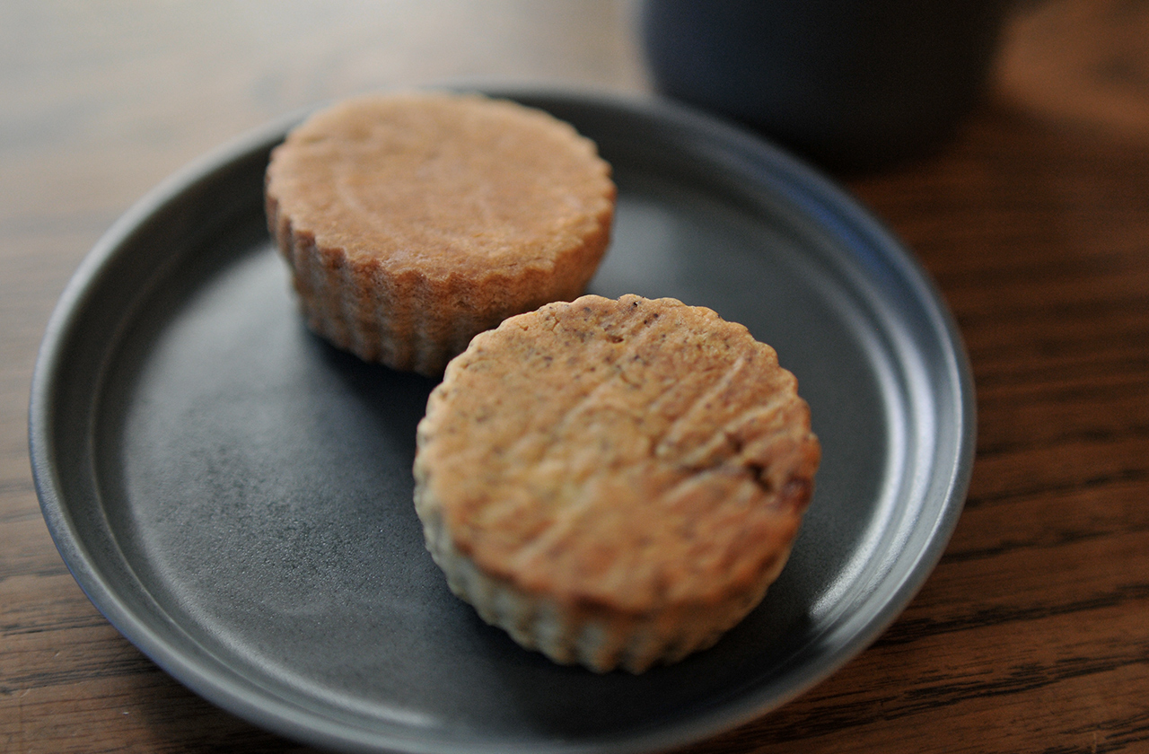 焼き菓子と珈琲のお店 時と プレーンスコーンとアールグレイ&いちじくのスコーン