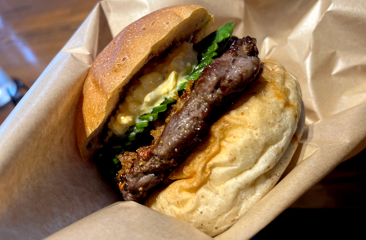 AK CAFE アボカドバーガー