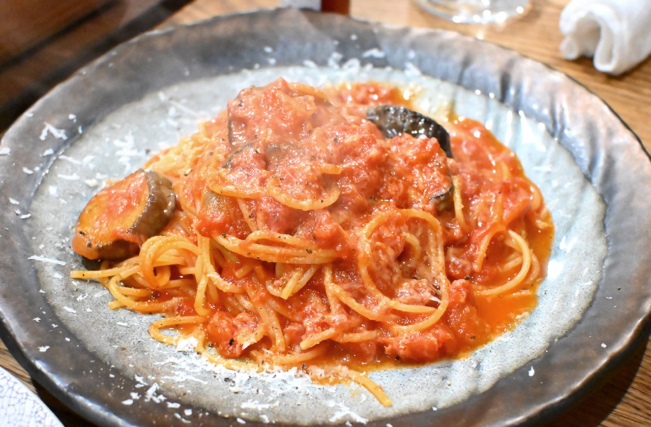 trattorìa ORBEE トマトパスタ