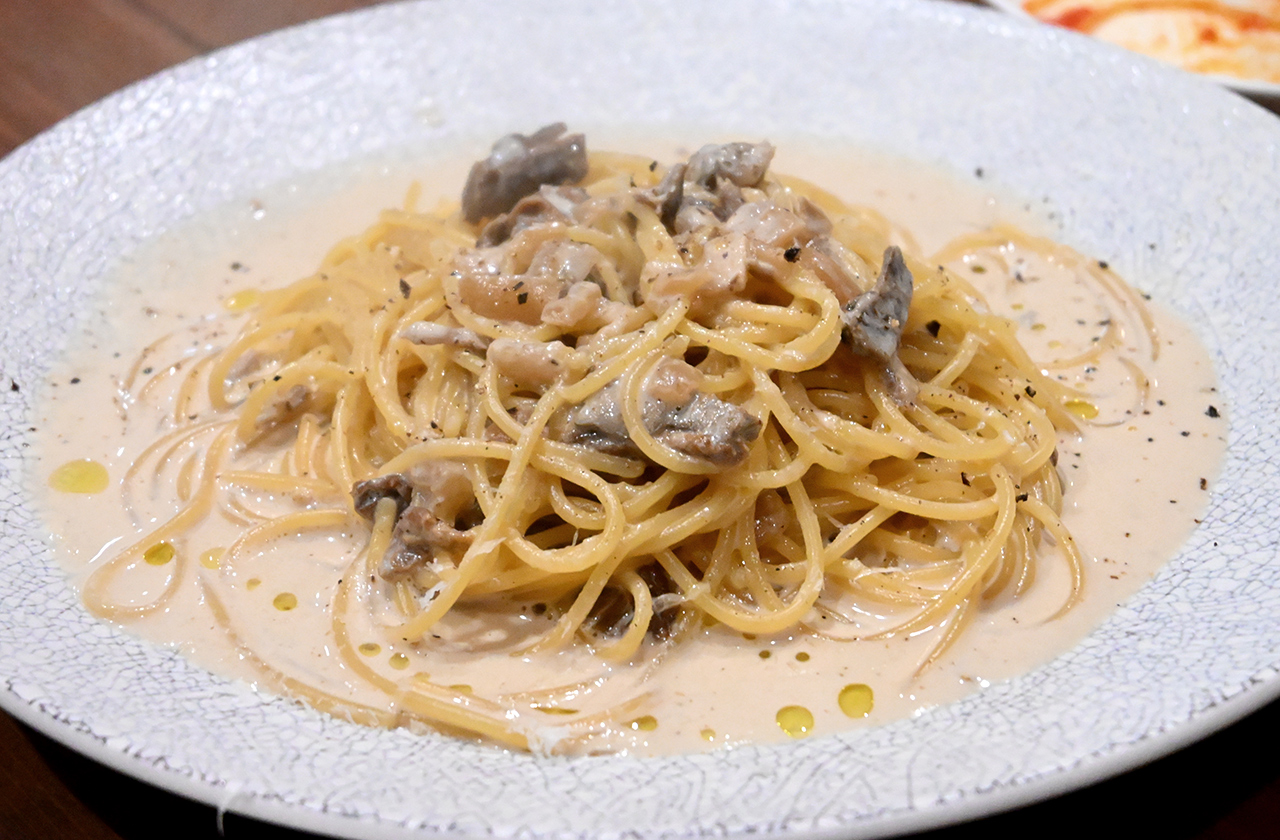 trattorìa ORBEE ポルチーニ茸のパスタ